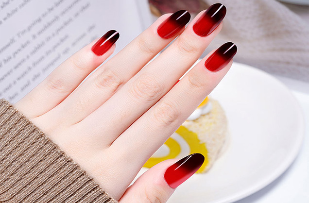 Hoe nagellak snel te drogen