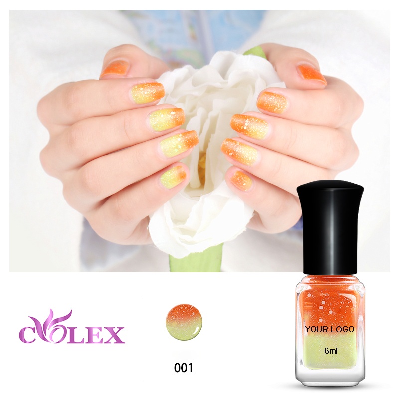 Kleur nagellak met temperatuurverandering